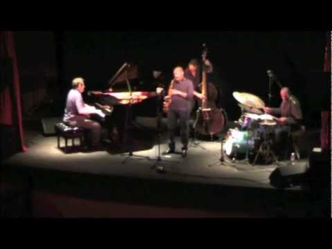 Miguel Zenon presents Caravana Cultural - Tribute to Thelonious Monk (Rhythm-A-Ning)