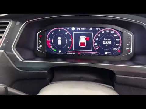 Volkswagen Tiguan 2.0TDI R-LINE DSG *PRICE DROP* € - Image 2