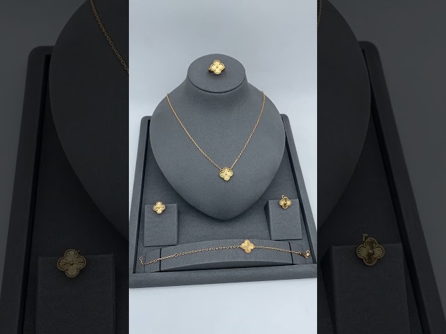طقم فان كليف 4 قطع ذهبي- مستوحى