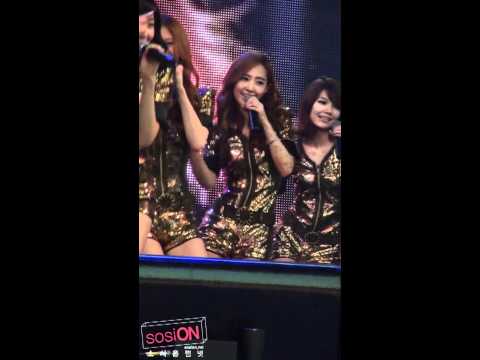 [Fancam] 110417 Yuri SNSD - Gee @ Angel Price Music Festival