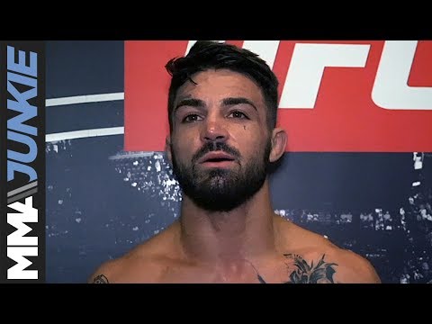 UFC-Pittsburgh's Mike Perry hopes Reyes gives him a war
