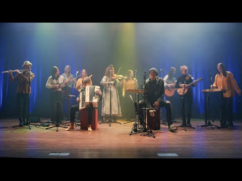 Uurikad - "Linnulaulude popurrii" (Live) - Aida sessioon