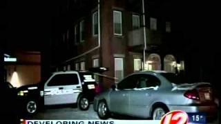 preview picture of video 'Woonsocket Police Investigate Stabbing'