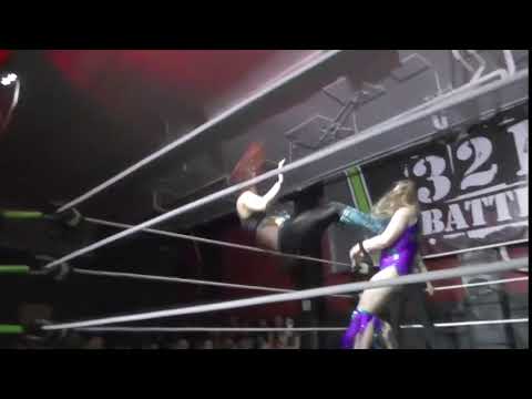 Nicole Matthews Missile Dropkick