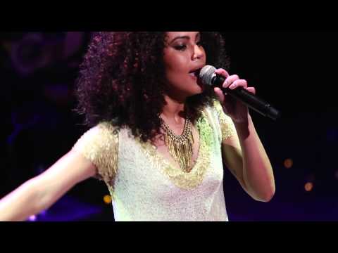 Caio no Suingue - Thais Macedo - Tour Borogodó 2015