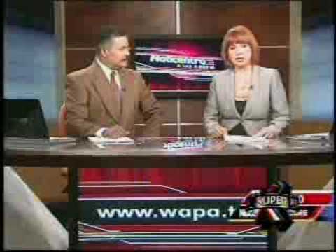 SuperXclusivo 7/16/10 - Explotando blusa de Luz Nereida Velez