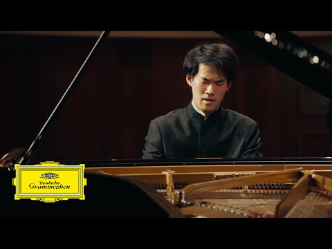 Bruce Liu - Bach: Prelude in E Minor, BWV 855 (Arr. Alexander Siloti in B Minor) (WPD Performance)