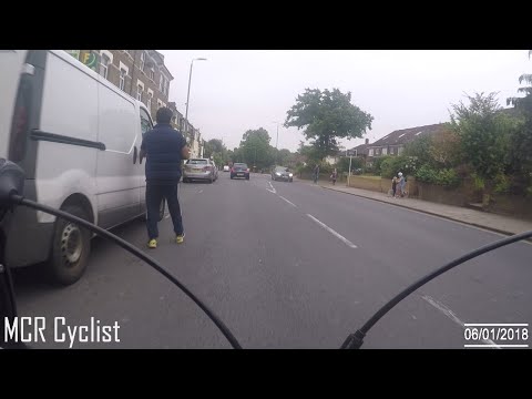 SMIDGAF - Driver not paying attention with door - FP55JHV #whitevan #space4cycling