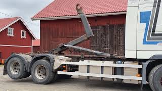 Volvo FH-480 hook lift truck | Image 4 - Autoline