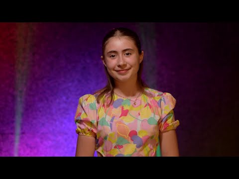 Julia Stanisz | Żyj do przodu