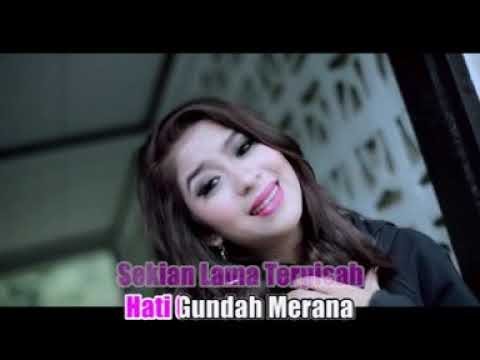 Elsa Pitaloka Feat Thomas Arya - Mengharap Setia (Official Music Video)