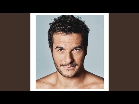 Videoclip de Si tu rentrais — Amir