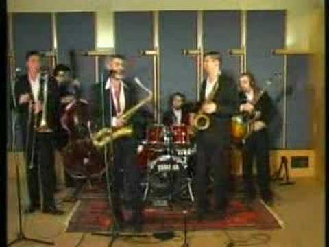 Ska-j - Live @ kataweb 1/3 - Quizas, quizas, quizas & Skane