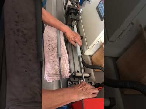 TD-91528尾門桿尾端螺絲鎖帽機