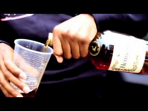 Hennesy Flowing - YOUNG MAD B