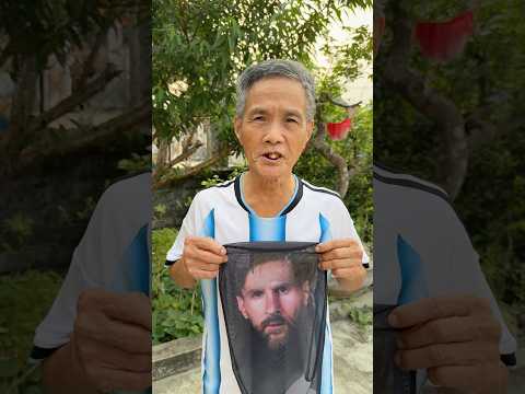 Ronaldo's shot hit Messi in the head. #shorts