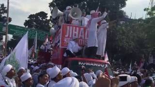Download lagu Habib Rizieq Aksi Damai 411 Jutaan Umat Islam siap revolus kalau kasus ahok tidak tuntas mp3