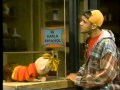 Sesame Street Gus Needs A Job Merry Telly Play