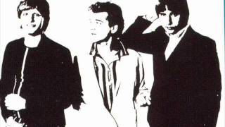 SCREEN TEST- Hey Miss Betty (live)