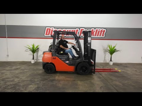 TOYOTA 8-Series 8FGCU25 5,000lbs LP(Propane) #5780 - Forklift for Sale