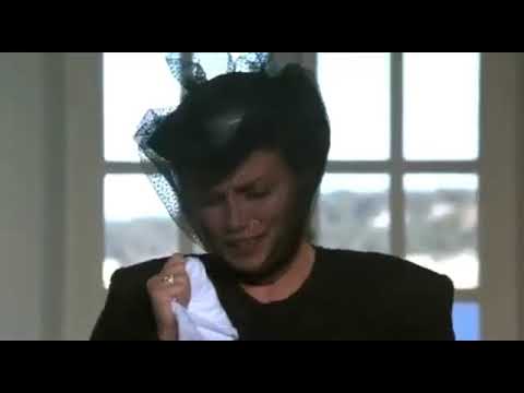 Roba da ricchi | Lei dovrà sprofondare nella me... | Paolo Villaggio