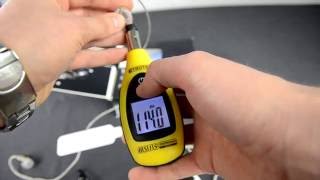 Video thumbnail for Shure Se315 Sound Isolating headphone sound dB test by Techscrew