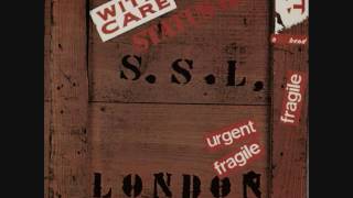 STATUS QUO ANTIQUE ANGELICA