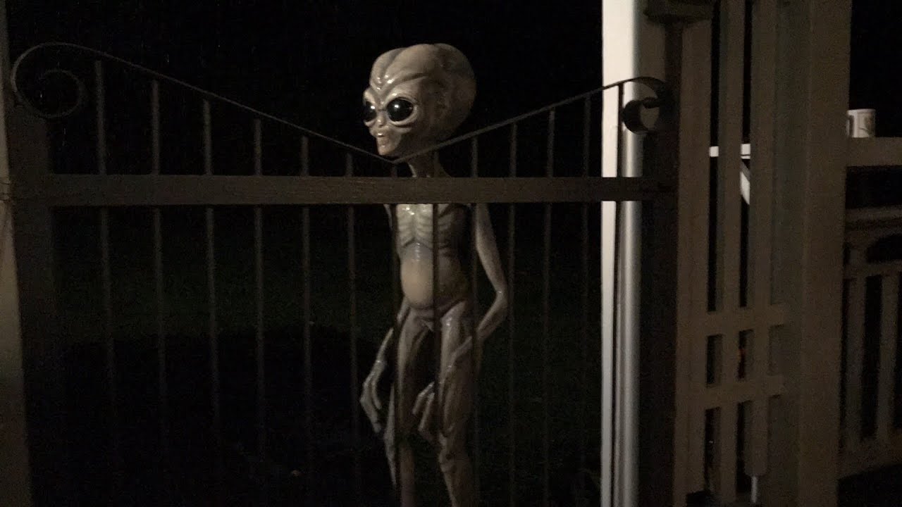 Alien abductee shares incredible experience! They don’t Want you to watch this! 2017