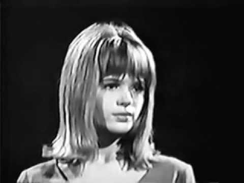 Marianne Faithfull   As Tears Go By 1965   YouTube 360p