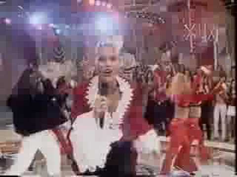 Xuxa canta ''Libera Geral'' no Planeta Xuxa de Natal - 1998