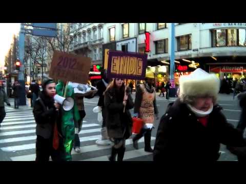 2012 Weltuntergangs-Demo auf der Mariahilfer Straße