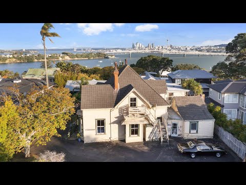 32 Hinemoa Street, Birkenhead, North Shore City, 7部屋, 3バスルーム, House