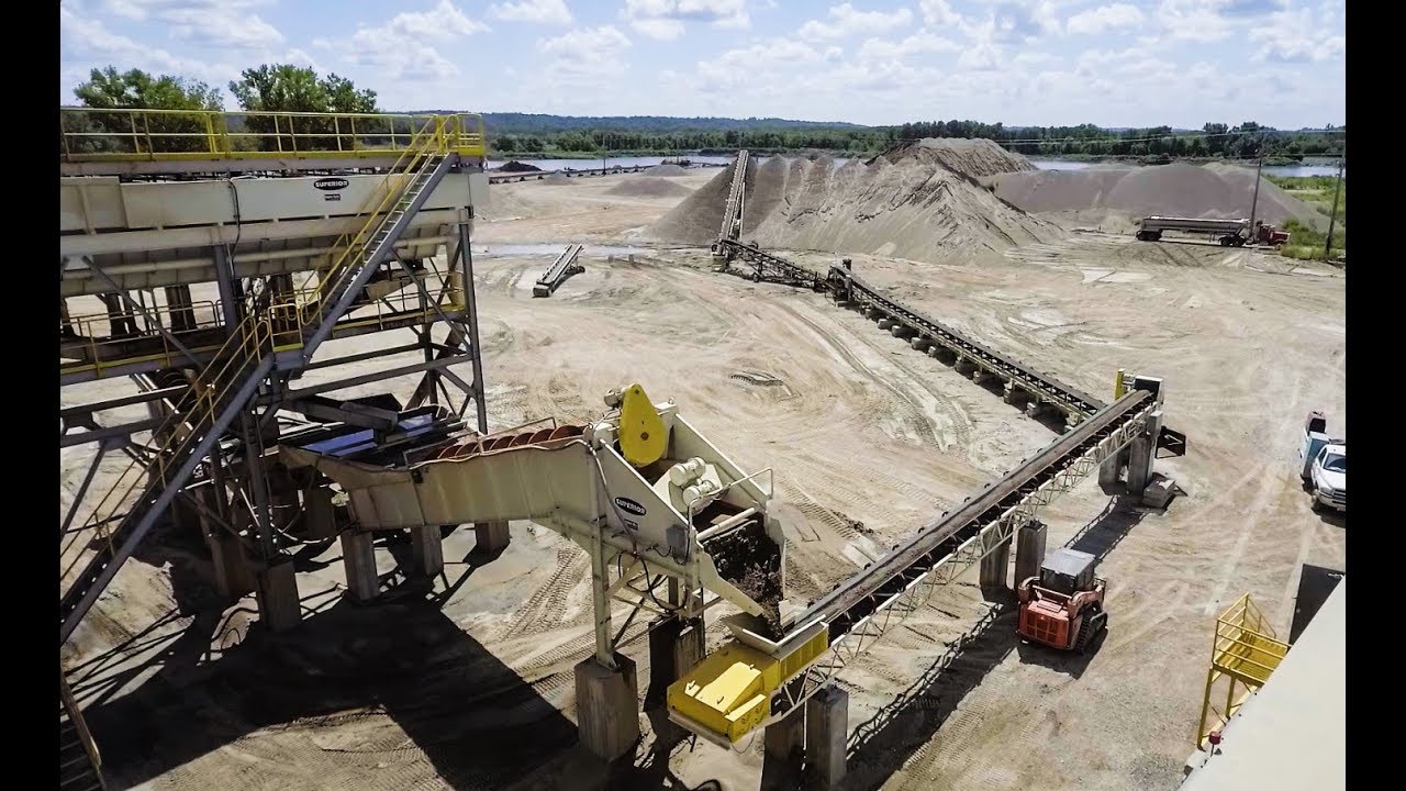 Cemstone Notices Big Difference After Upgrading to Superior Washing Equipment