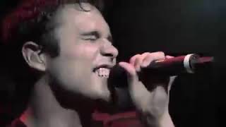 Headstrong - Trapt - live at the Kidz Bop Theatre (2004)