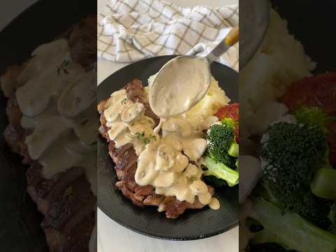 Steak with Creamy Mushroom Sauce