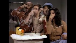 Sesame Street - Episode 900 (The Sing-Along! 1976)