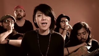 Download lagu RIFFY PUTRI - Hari baru (video clip) mp3 Download lagu RIFFY PUTRI - Hari baru (video clip) mp3