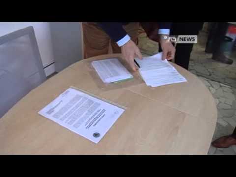 A FINE FROM NAPLES: A VENETIAN'S ODYSSEY