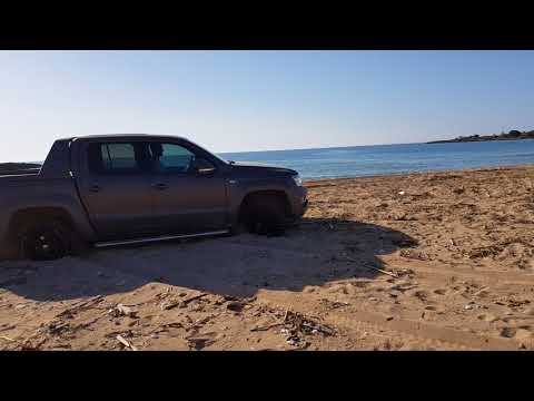 VW Amarok V6 offroading In Soft Sand