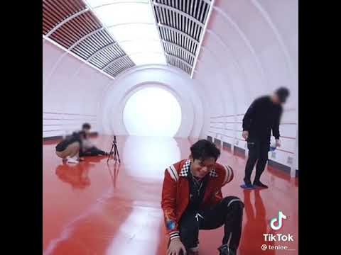 TEN LEE FLEXIBILITY #superm #ten #lucas #mark #taemin #baekhyun #kai #taeyong