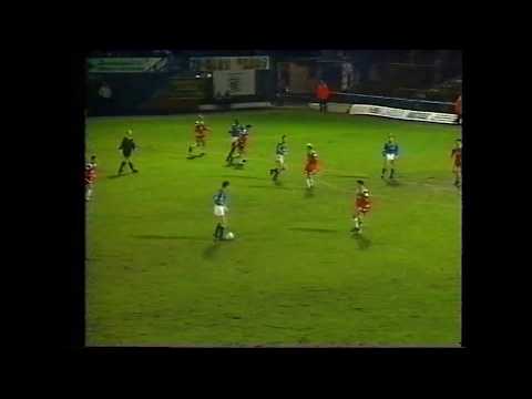 Chesterfield 3 Gillingham 2 1993/94
