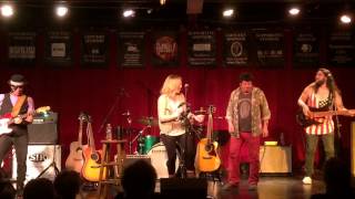 Crystal Bowersox