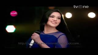 Download lagu IKLAN SUNSILK BLACK SHINE - 'SEMAKIN KERAMAS, SEMAKIN HITAM BERKILAU' 15s mp3 Download lagu IKLAN SUNSILK BLACK SHINE - 'SEMAKIN KERAMAS, SEMAKIN HITAM BERKILAU' 15s mp3