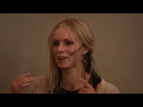 VEMU töötuba: Kristiina Ehin ja Silver Sepp - Eesti regilaul ja rahvatants (2013)