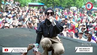 Download lagu Selvy Anggraeni - Salam Sayang | FamilysGroup LiveCover Jln Pengetahuan II Pdk Petir Bojong Sari ... mp3