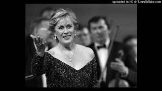 Smoke Gets In Your Eyes-Kiri Te Kanawa