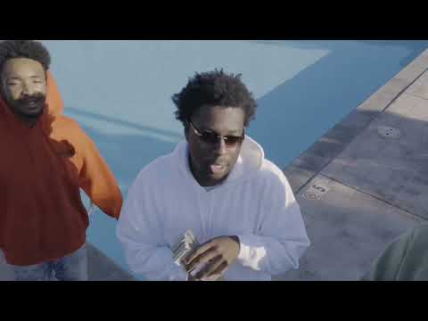 Dayday Hotnow - Am I Really Boutabag (Official Music Video)