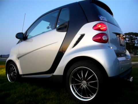 Lowered Smart car with Genius wheels & Breathless V3 Exhaust