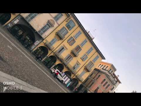 Piazza Vittoria Lodi.