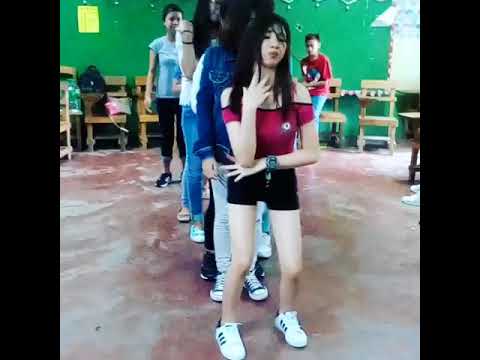 Christmas Party cover of Lion Heart by SNSD